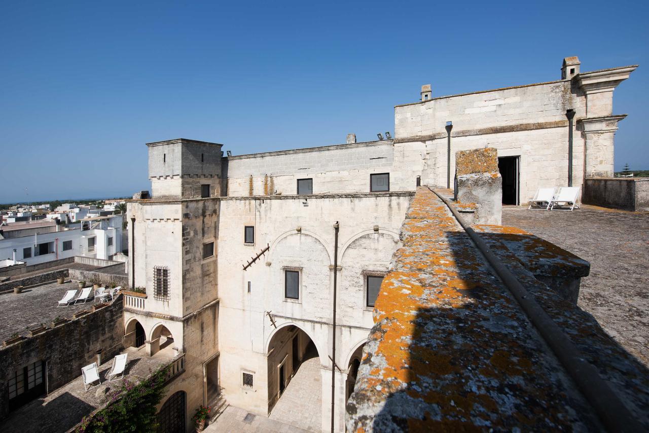 Castello Di Casamassella Bed and Breakfast Kamer foto