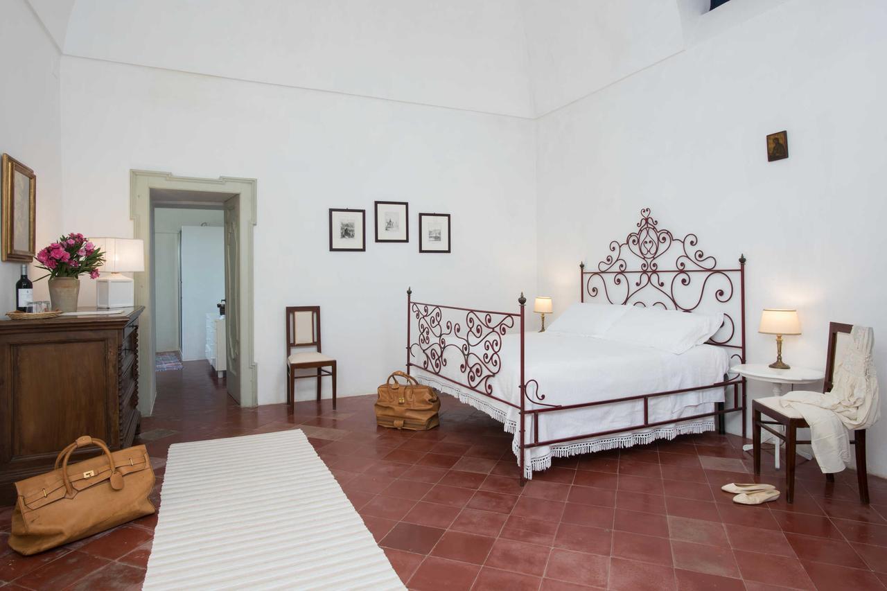 Castello Di Casamassella Bed and Breakfast Kamer foto