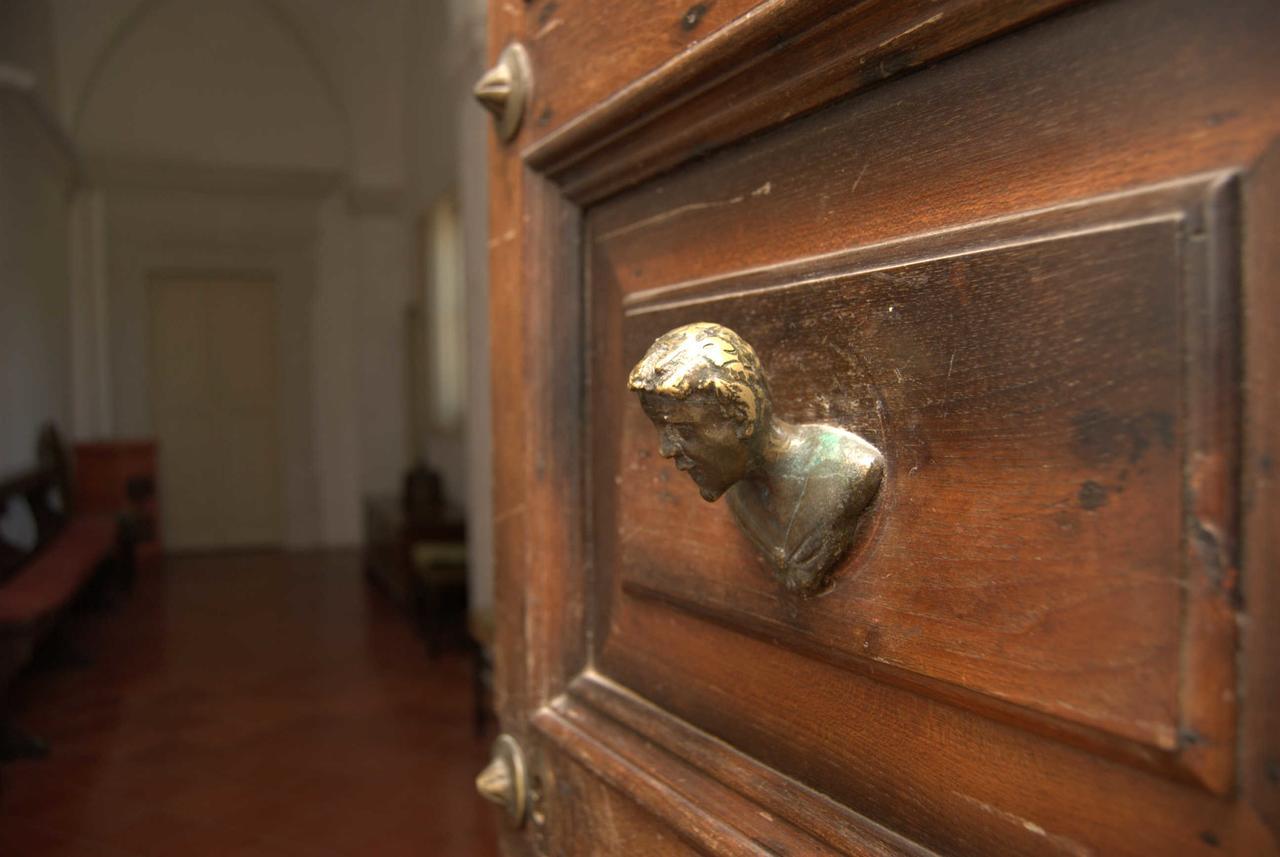 Castello Di Casamassella Bed and Breakfast Buitenkant foto